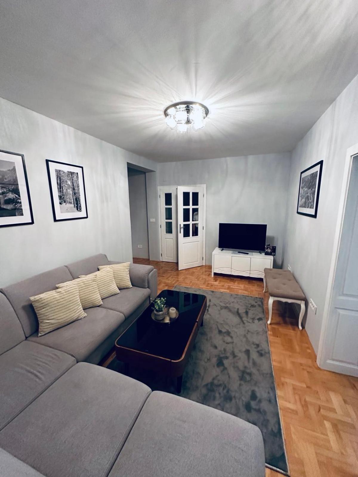 Villa Aya - With Sauna And Outdoor Swimming Pool Mostar Bilik gambar